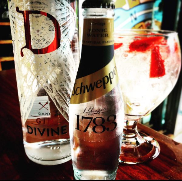 Divine Gin Raspberry - Image 2